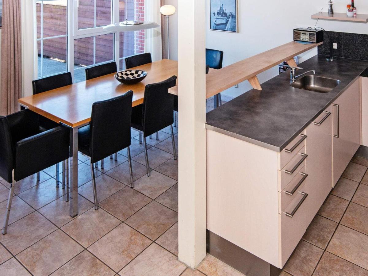 8 Person Holiday Home In R M Bolilmark Eksteriør bilde